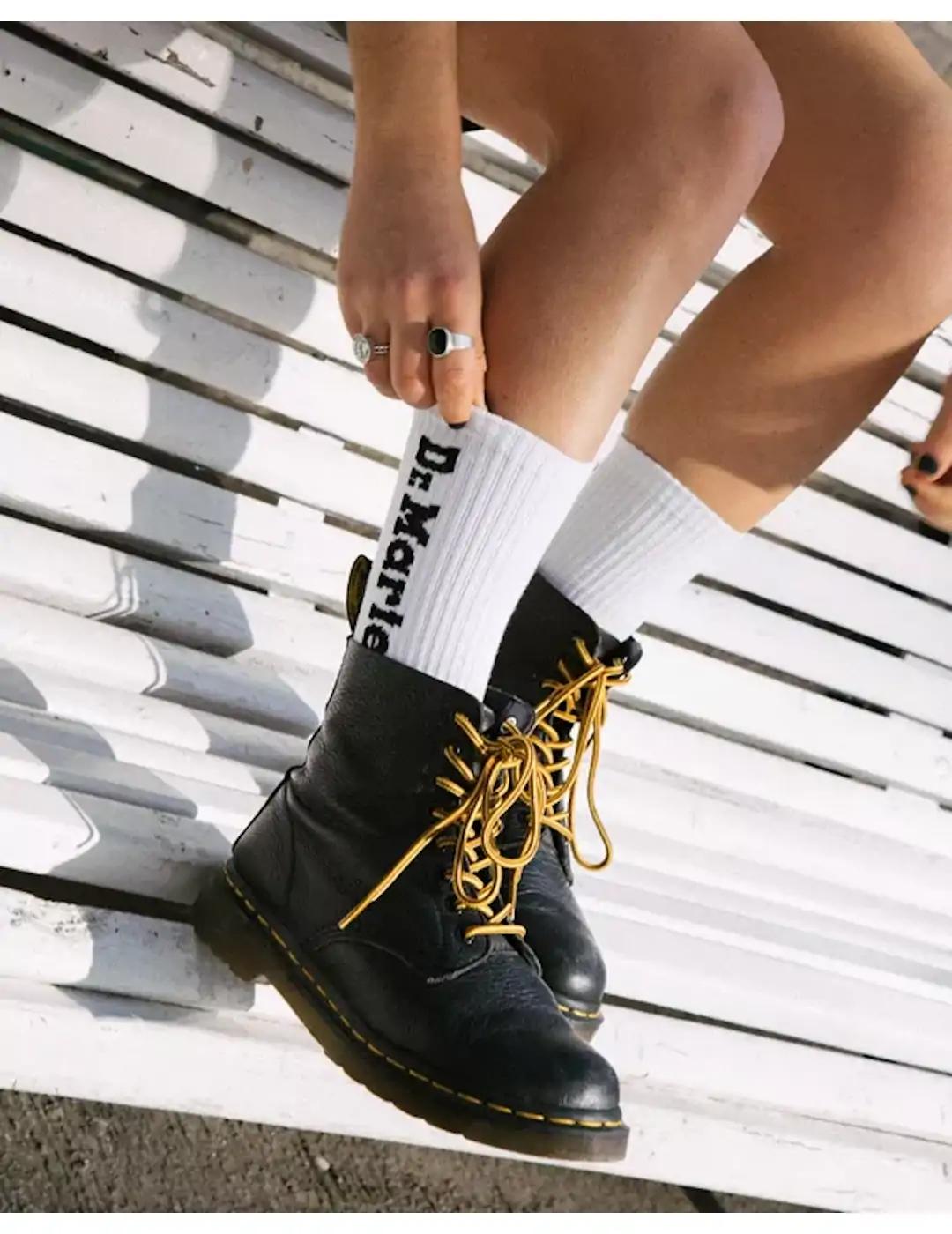 Bota mujer Dr. Martens Pascal Virginia negro