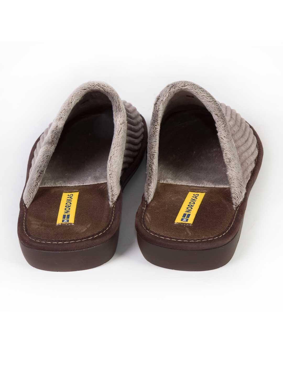 Zapatilla de casa hombre Nordikas scotland taupe
